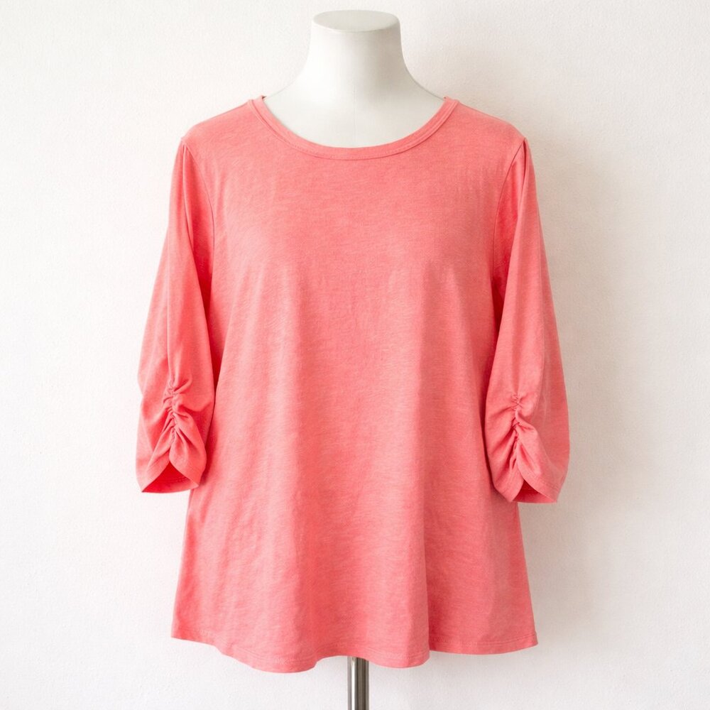 Lane Bryant Coral Plus Size Swing Top 22/24 Ruched Sleeve Scoop Neck Knit Blouse
